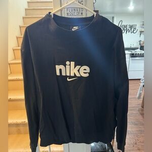 Nike crewneck